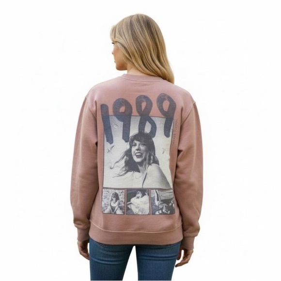 Taylor Swift Sweaters - Taylor Swift 1989 Taylor’s Version Crewneck Sweatshirt Size XL